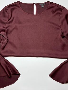 Ann Taylor Burgundy Charmeuse Bell Sleeve Blouse Women’s XS Vino Satin Top